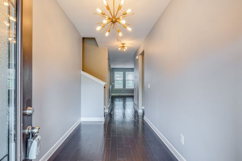 1302 Drury Ln, Mount Juliet, TN 37122