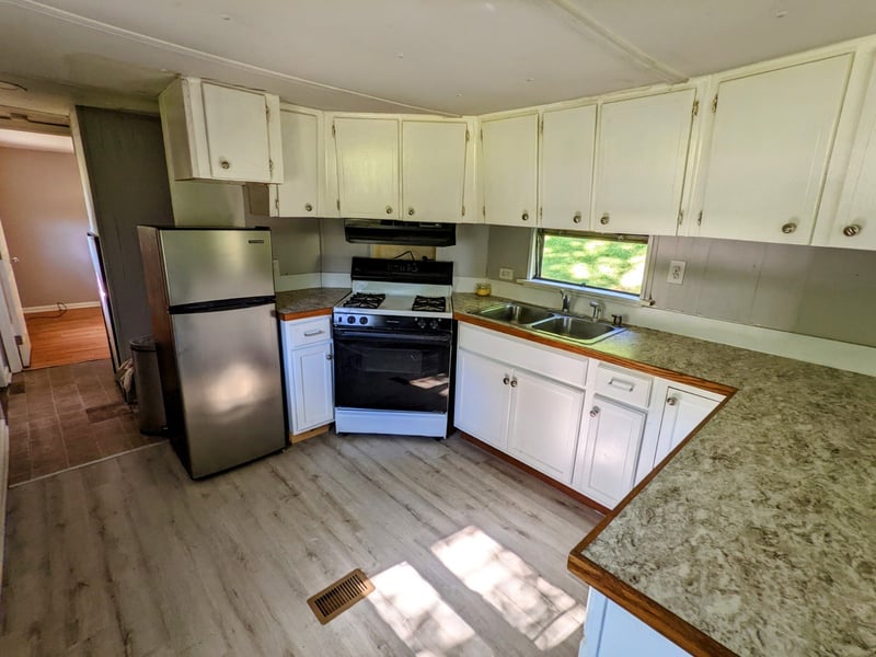 1206 Slaters Creek Rd, Goodlettsville, TN 37072