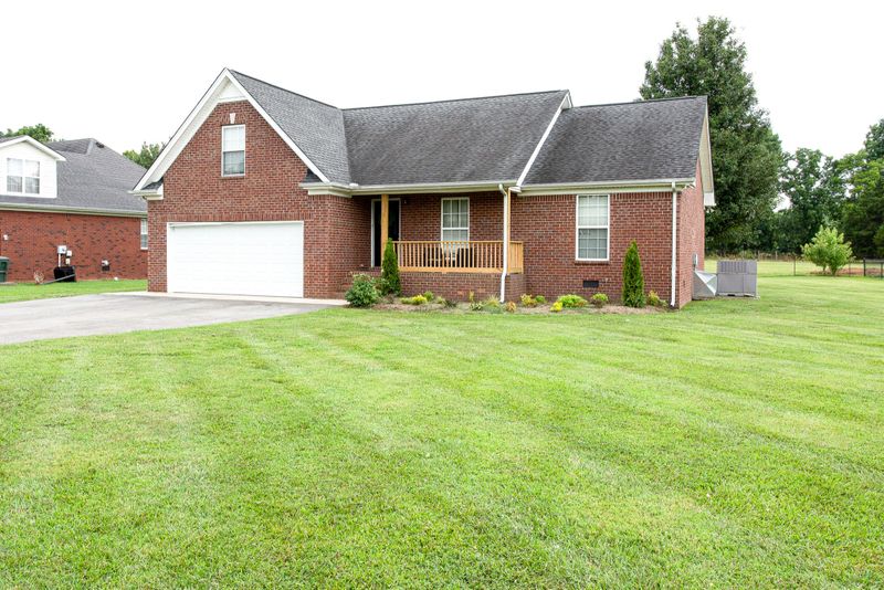 304 Arkow Ln, Murfreesboro, TN 37128