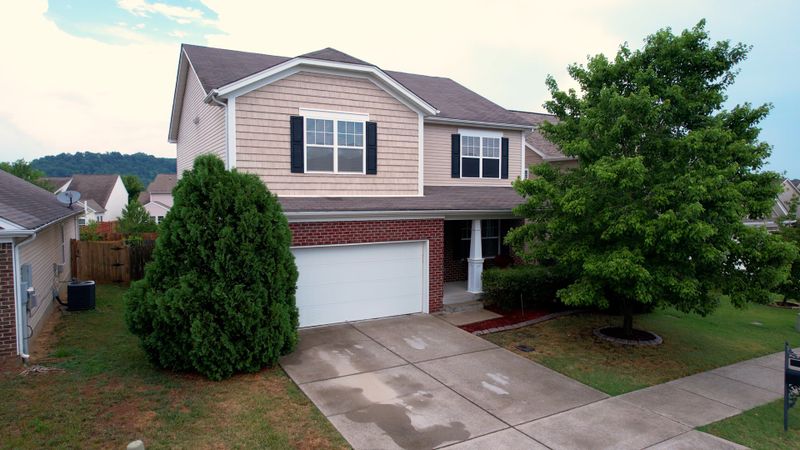 759 Gloucester Ln, Nashville, TN 37221