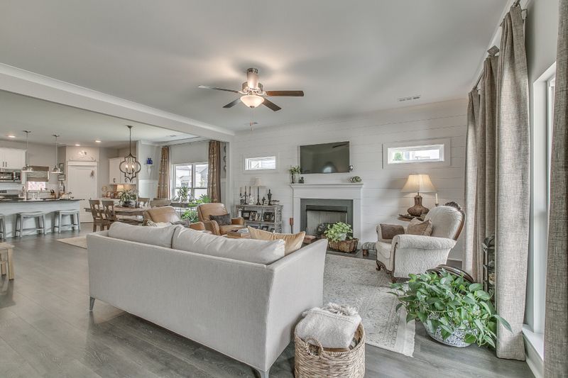 5527 Shelton Blvd, Murfreesboro, TN 37129