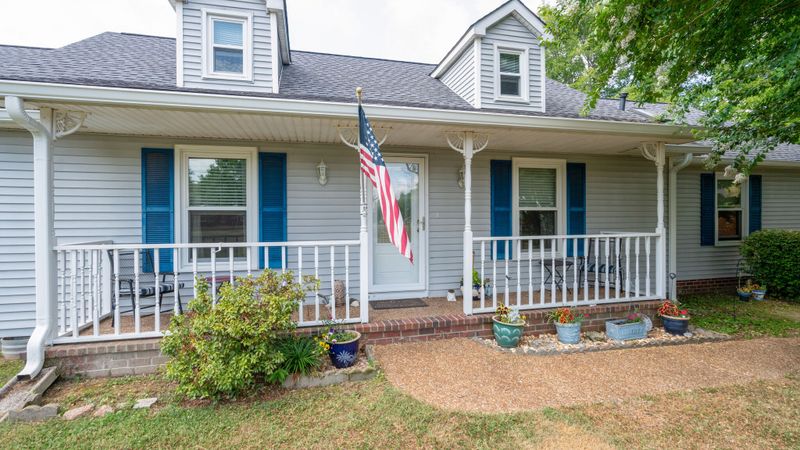 2833 Biggers Dr, Thompsons Station, TN 37179
