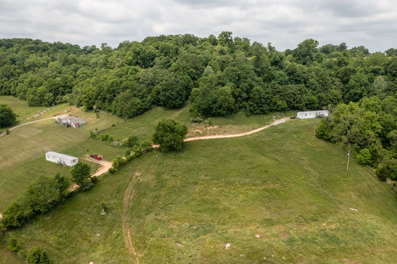 3854 Hampshire Pike, Hampshire, TN 38461