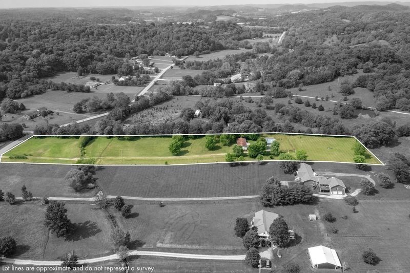 1800 Cayce Springs Rd, Thompsons Station, TN 37179