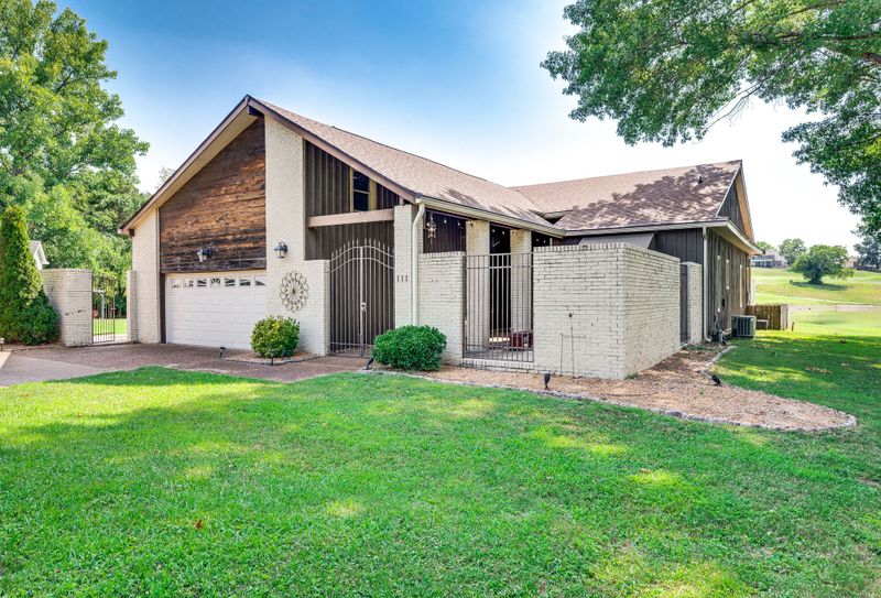 111 Pinehurst Dr, Franklin, TN 37069