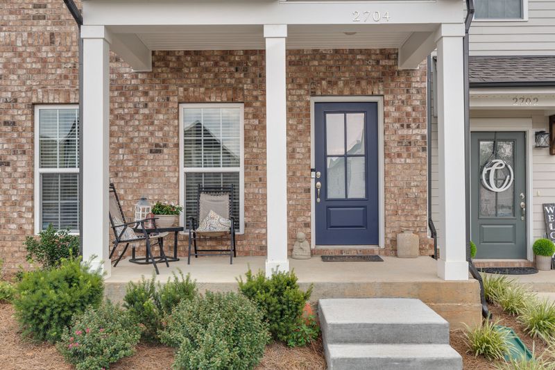 2704 Wind Gap Dr, Columbia, TN 38401