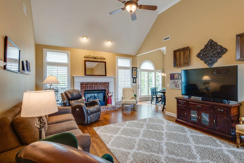 713 Hampton Cv, Franklin, TN 37064