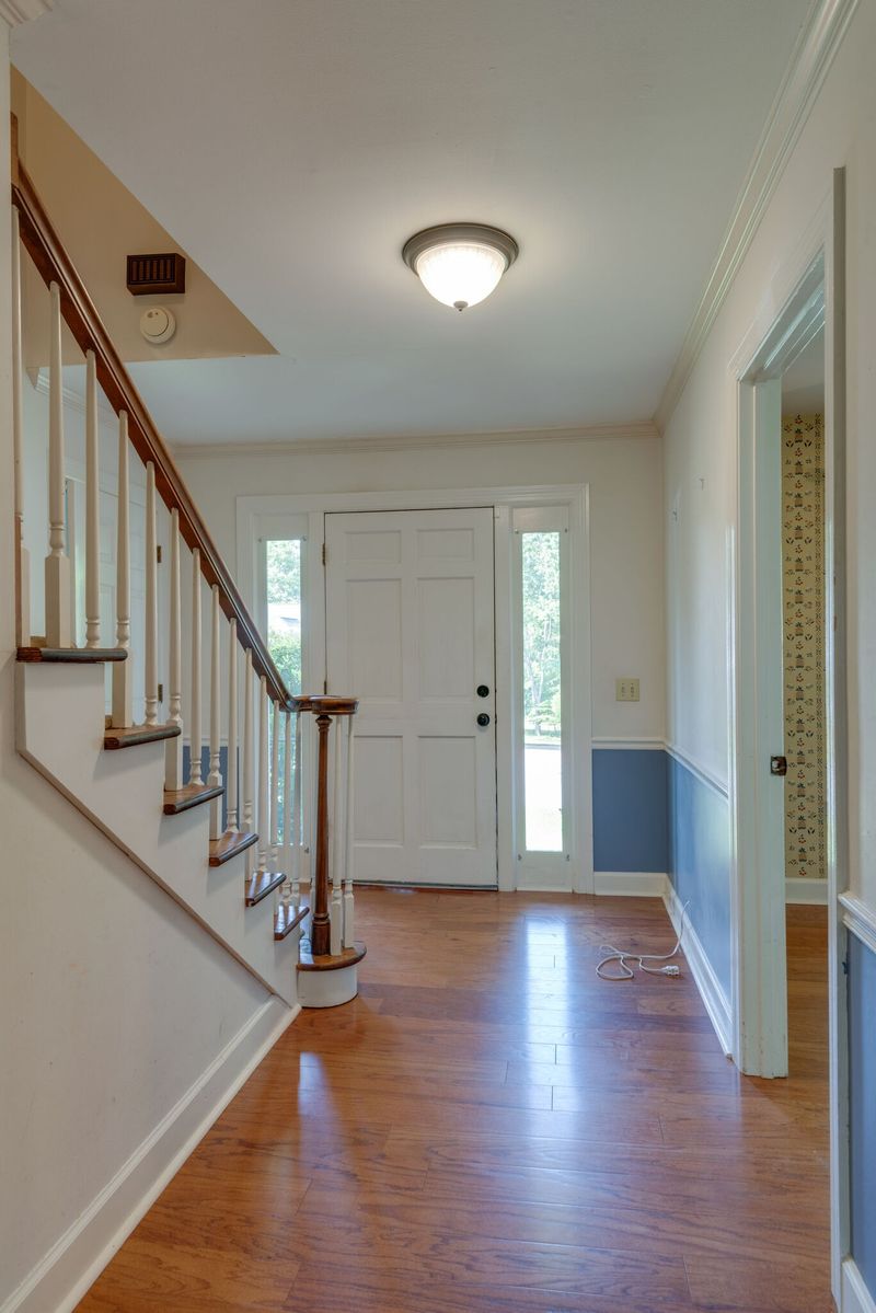 102 Gillette Dr, Franklin, TN 37069