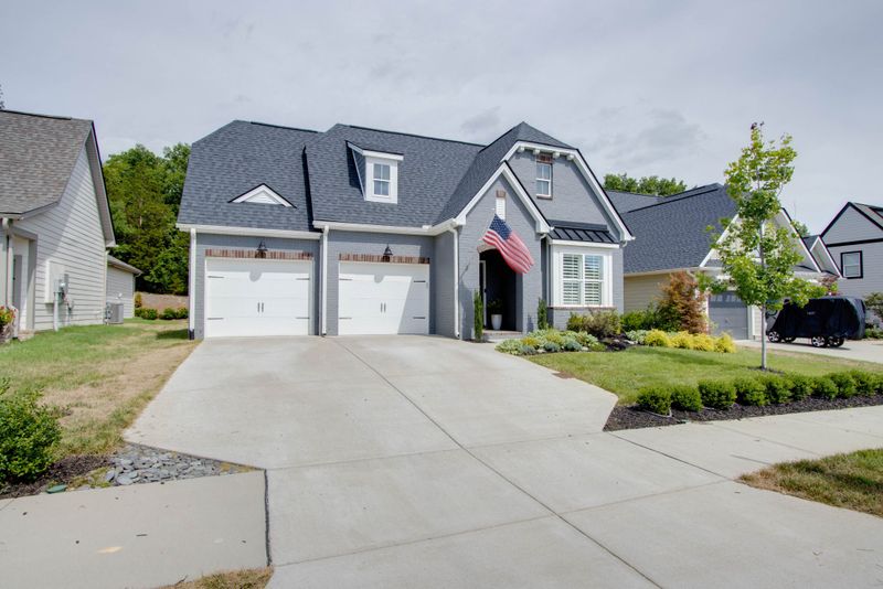 731 Plowson Rd, Mount Juliet, TN 37122