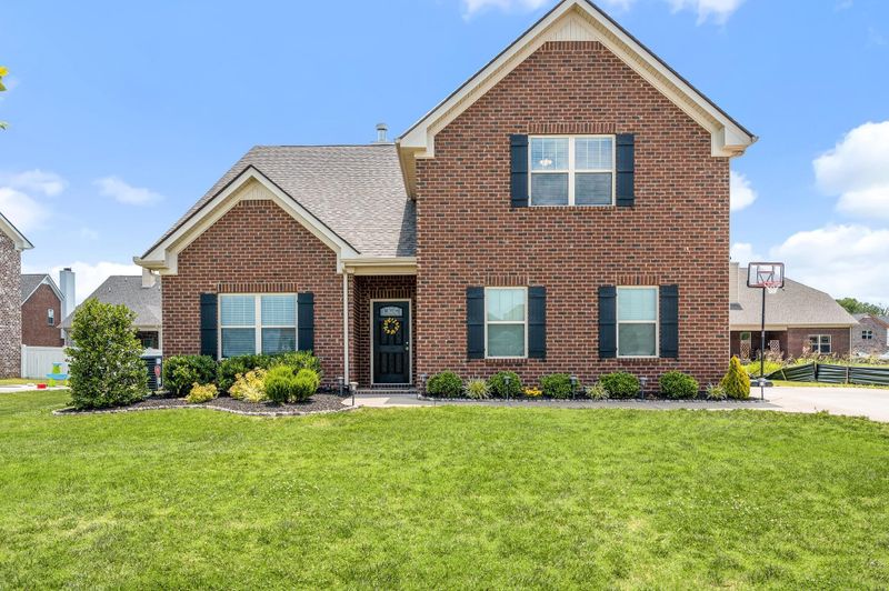 1121 Dunkirk Ln, Murfreesboro, TN 37129