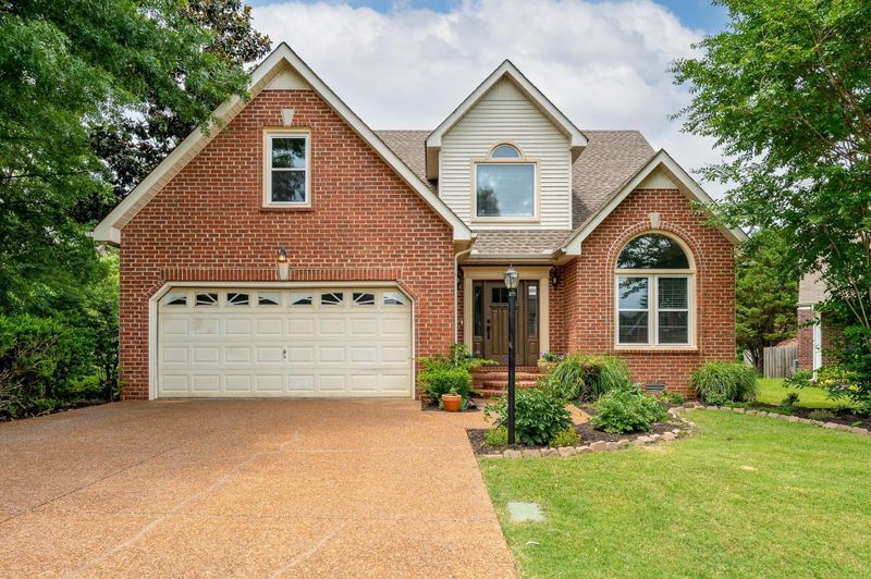 2422 Alexander Blvd, Murfreesboro, TN 37130