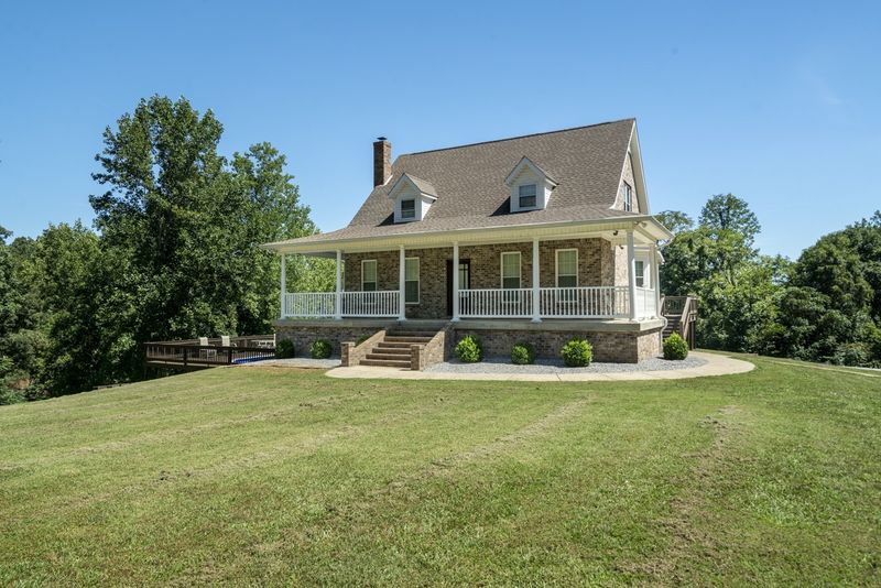 4402 Chestnut Ridge Rd, Columbia, TN 38401