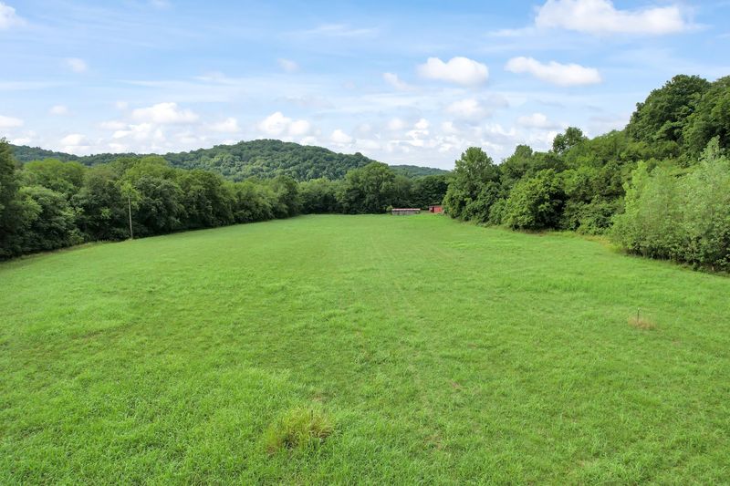 0 Highway 31 E, Bethpage, TN 37022