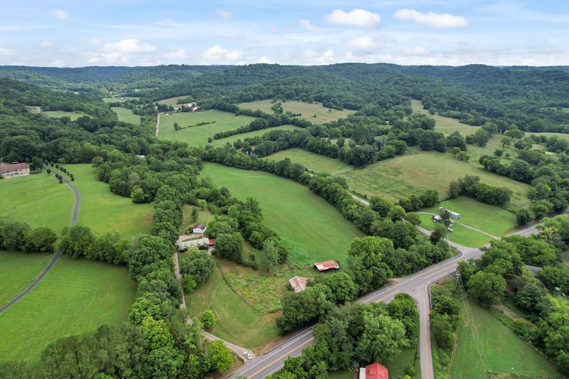 0 Highway 31 E, Bethpage, TN 37022