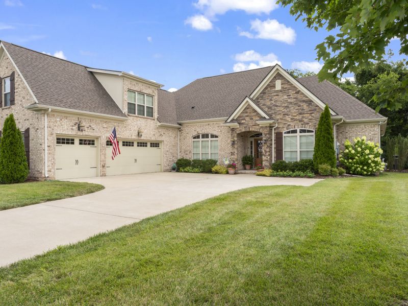 3032 Fallswood Dr, Murfreesboro, TN 37129