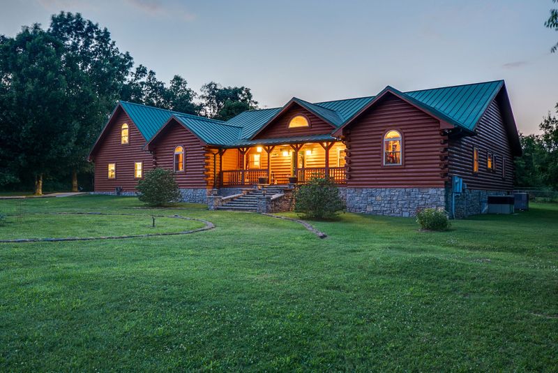 7515 Manus Rd, Murfreesboro, TN 37127
