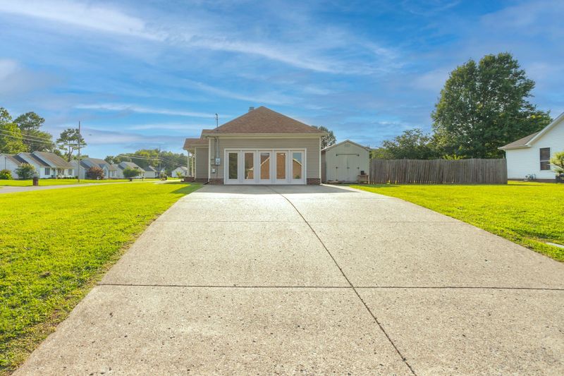2302 Sawmill St, Murfreesboro, TN 37128