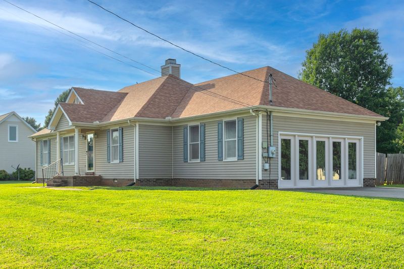 2302 Sawmill St, Murfreesboro, TN 37128