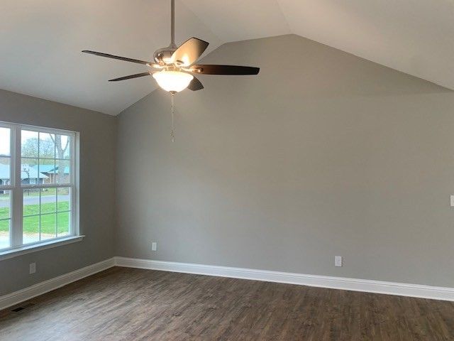 4513 Rolling Way Dr, Cohutta, GA 30710