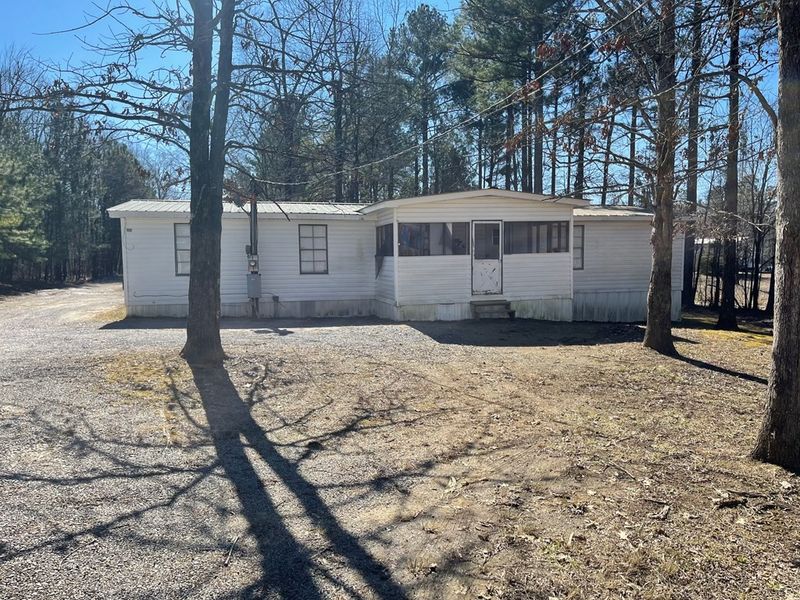 608 Leonard Bridge Rd, Chatsworth, GA 30705