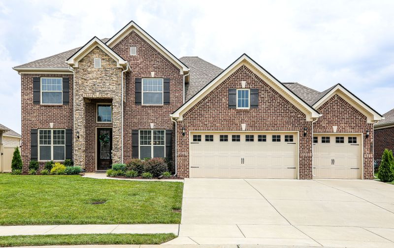 4734 Swanson Ln, Murfreesboro, TN 37128