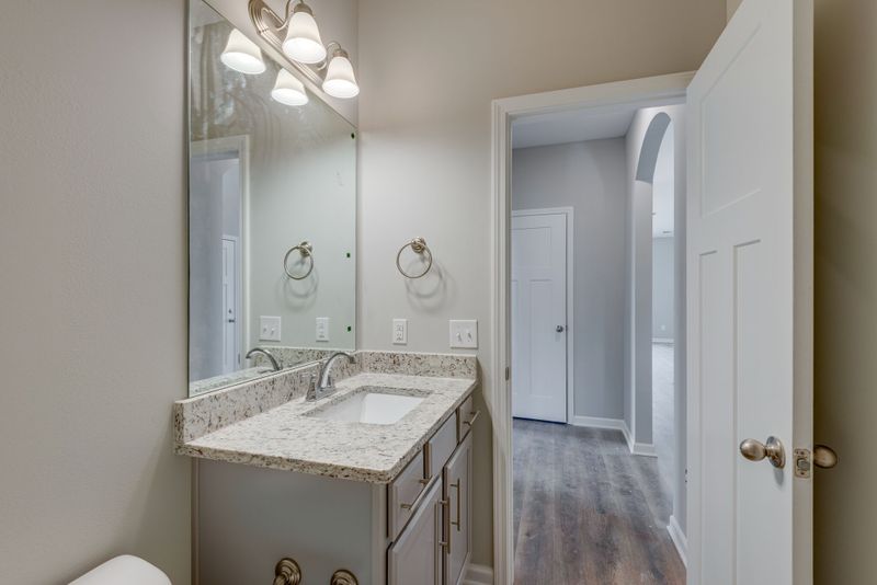 126 Bell Cir, White Bluff, TN 37187
