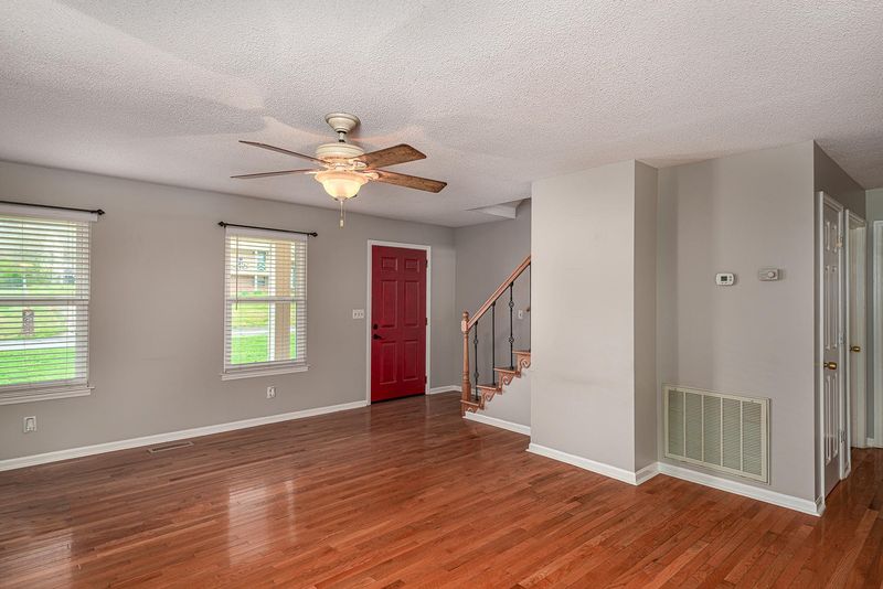 232 Overbrook Dr, Rossville, GA 30741