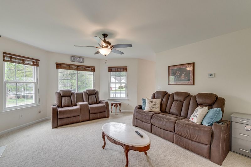 180 Eagle View Dr, Ringgold, GA 30736