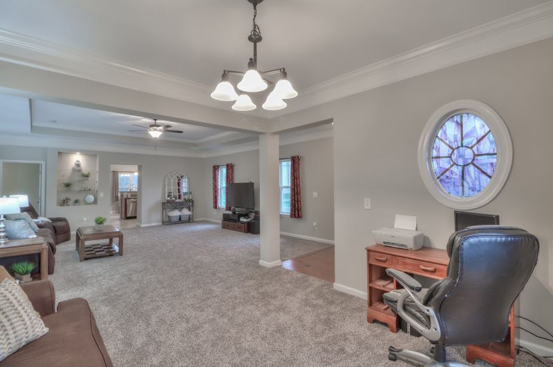3432 Blaze Dr, Murfreesboro, TN 37128