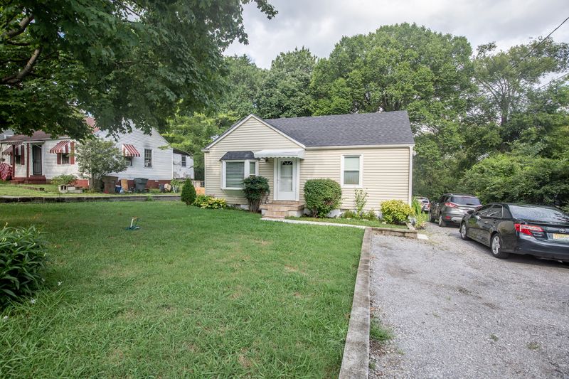 2609 Jones Ave, Nashville, TN 37207