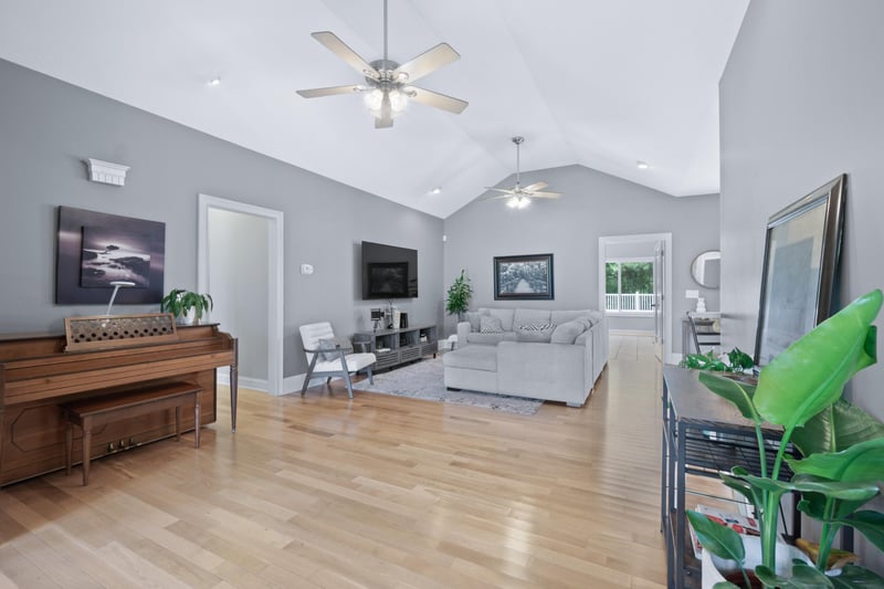 107 Denise Ave, Bridgeport, AL 35740