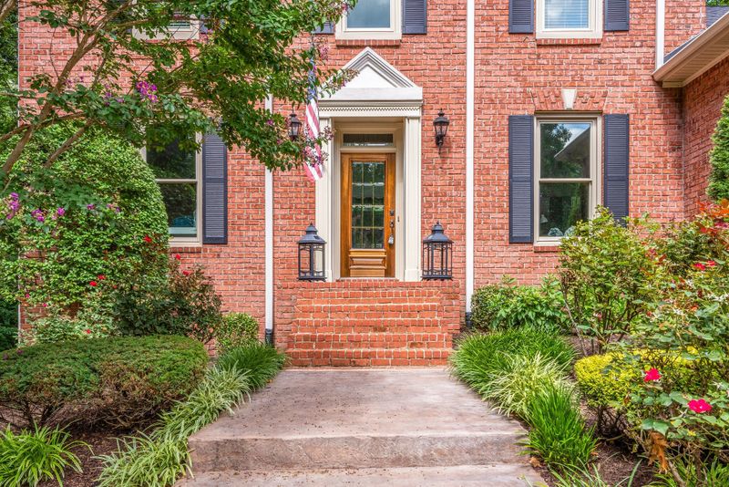 258 Scenic Dr, Dickson, TN 37055