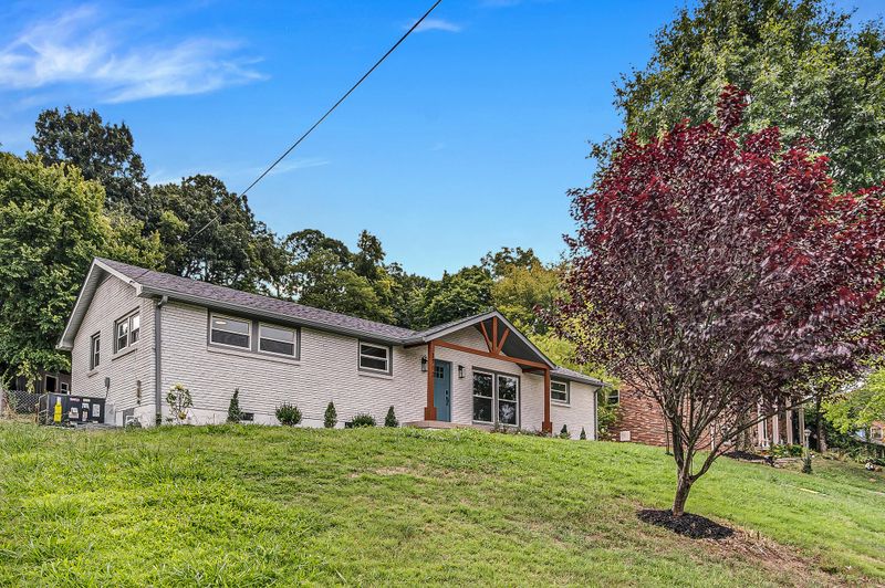 3712 Faulkner Dr, Nashville, TN 37211