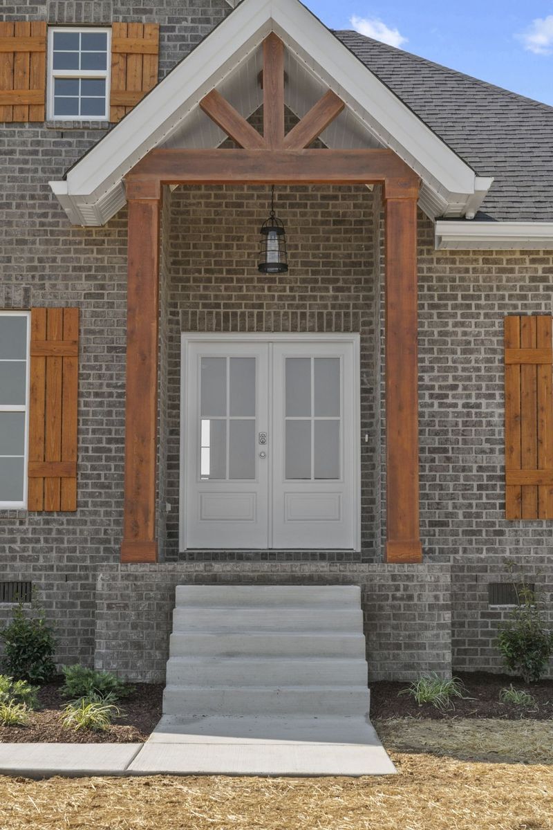 5557 Borthick Rd, Springfield, TN 37172