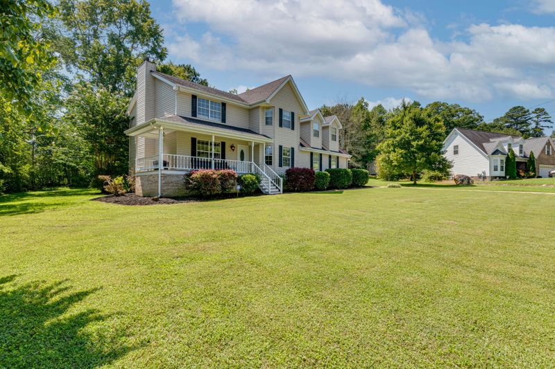75 Lori Ln, Ringgold, GA 30736