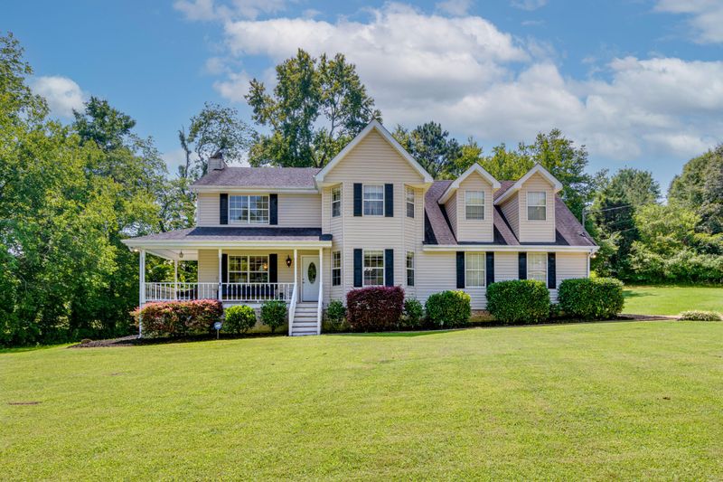 75 Lori Ln, Ringgold, GA 30736