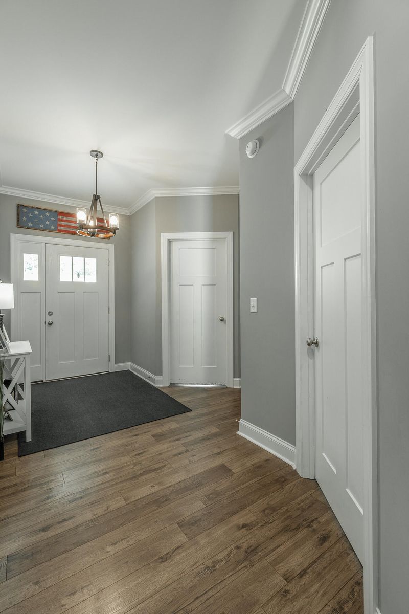195 Senduro Ps, Rock Spring, GA 30739