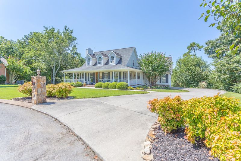 134 Spring Ln, Ringgold, GA 30736