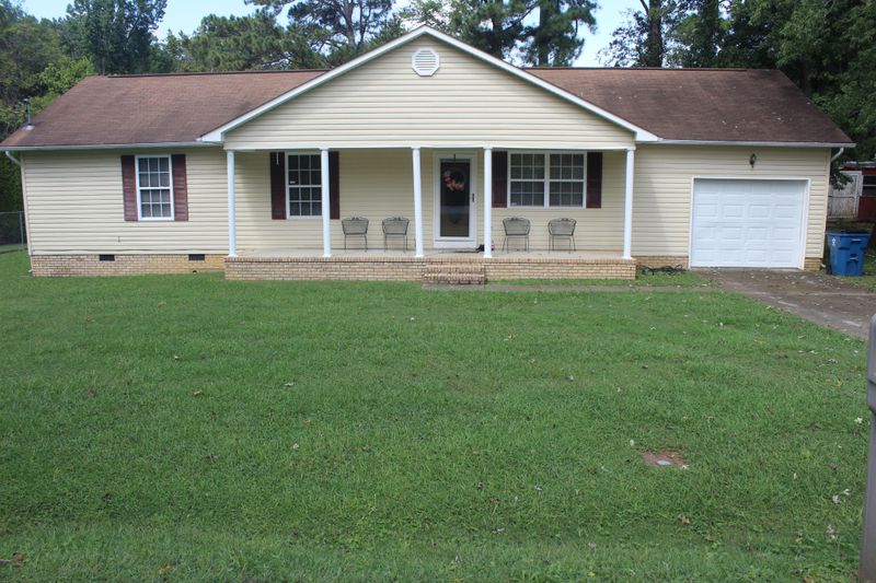 112 Ellis Rd, Rossville, GA 30741