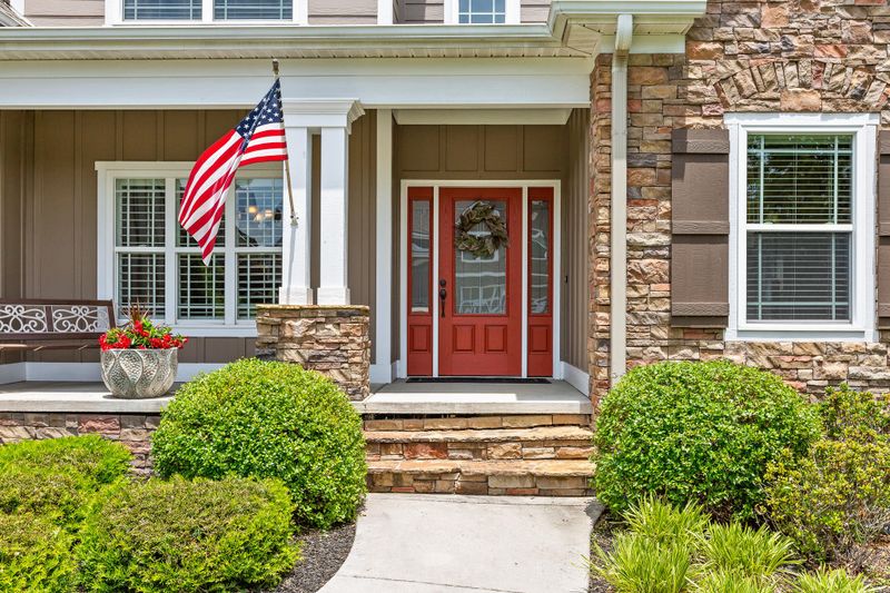 75 Cork Oak Cir, Ringgold, GA 30736