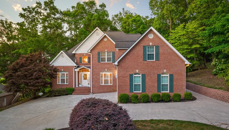 309 Clisby Austin Rd, Tunnel Hill, GA 30755