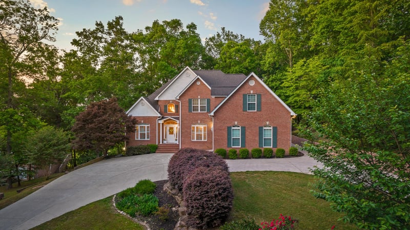 309 Clisby Austin Rd, Tunnel Hill, GA 30755