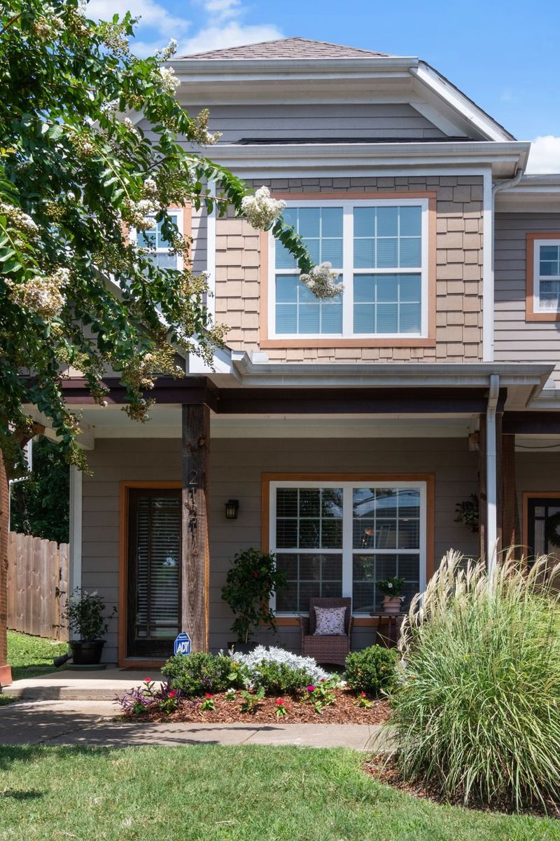 2121 Cahal Ave, Nashville, TN 37206