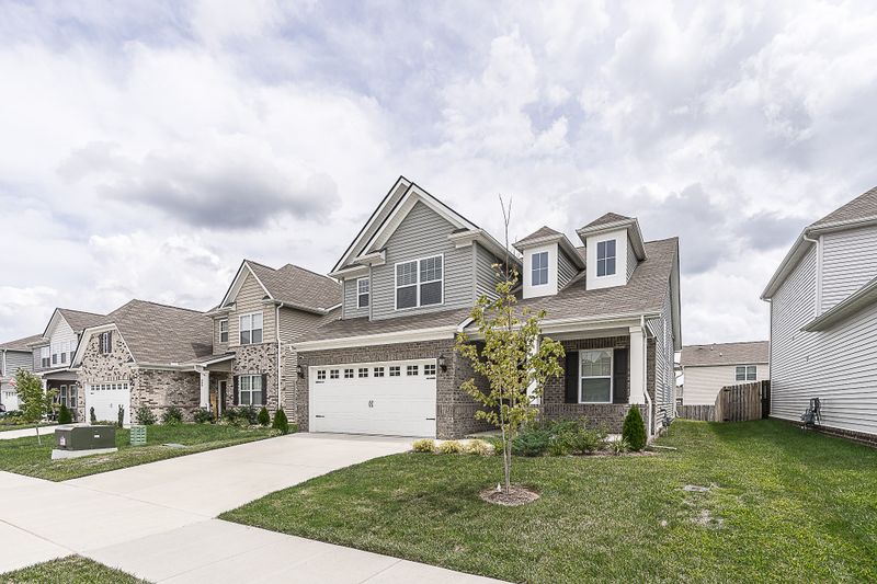 411 Wind Dance Dr, Lebanon, TN 37087