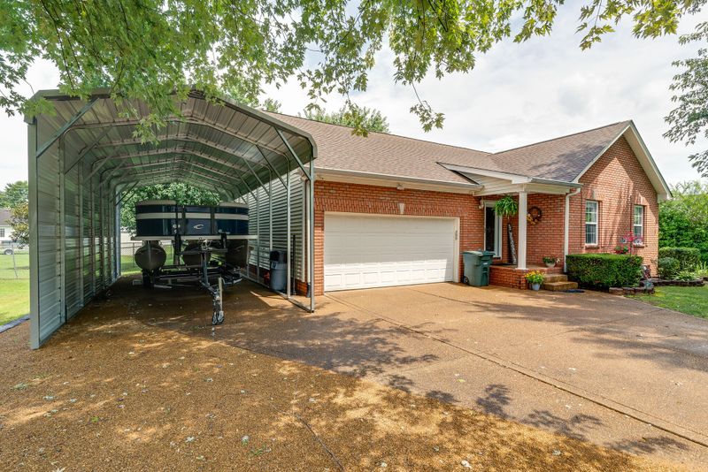 135 Cody Ct, Portland, TN 37148