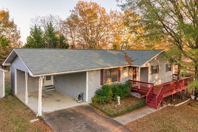 1765 Boyd Dr N, Rocky Face, GA 30740