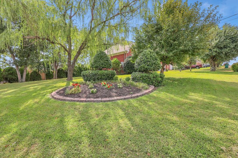 415 Parrish Hill, Mount Juliet, TN 37122