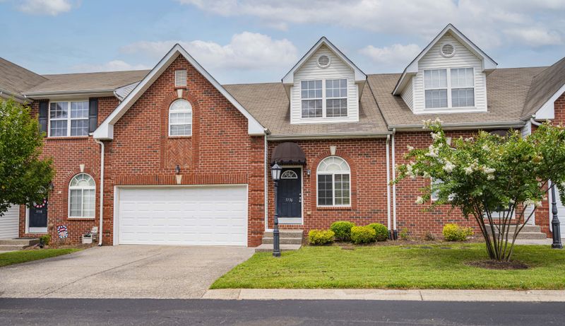 5136 Southfork Blvd, Old Hickory, TN 37138