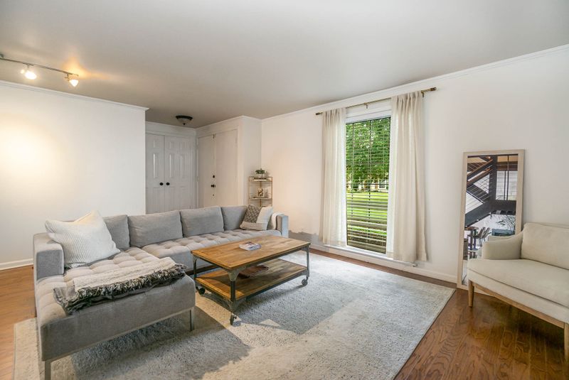 8300 Sawyer Brown Rd #R304, Nashville, TN 37221