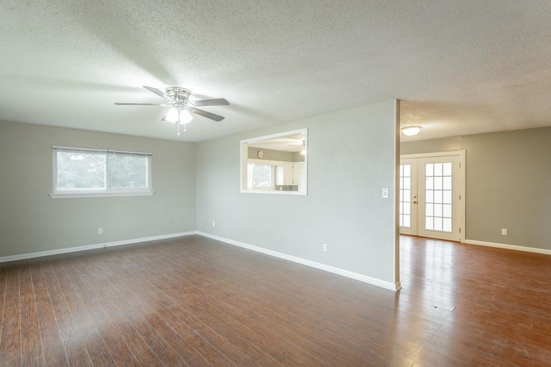 1927 Old Lafayette Rd, Fort Oglethorpe, GA 30742